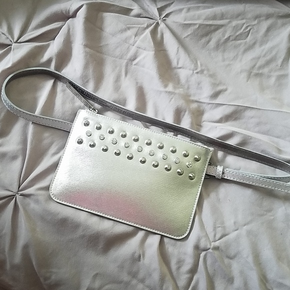 Michael Kors belt purse - Picture 1 of 5
